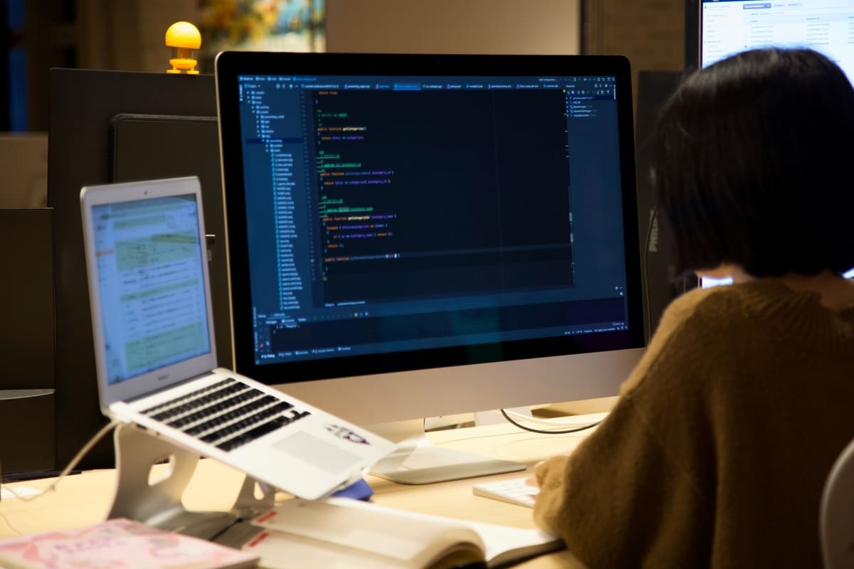 【無料あり】大学生におすすめなプログラミングスクール